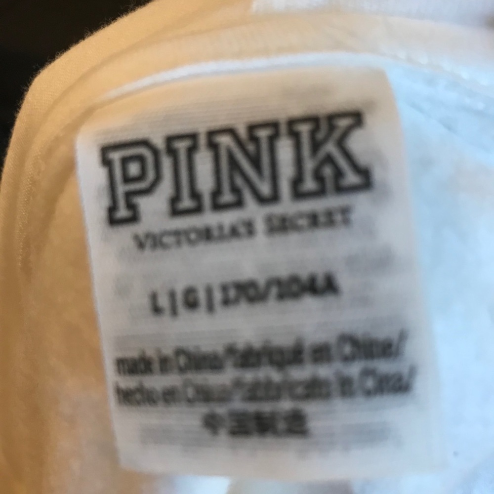 Pink vs jacket - Picture 2 of 3